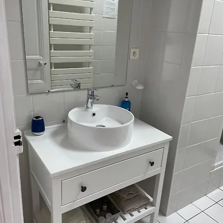 Les Hotes D'eloise Gæstehus