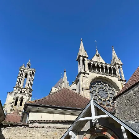 게스트하우스 Les Hotes D'eloise