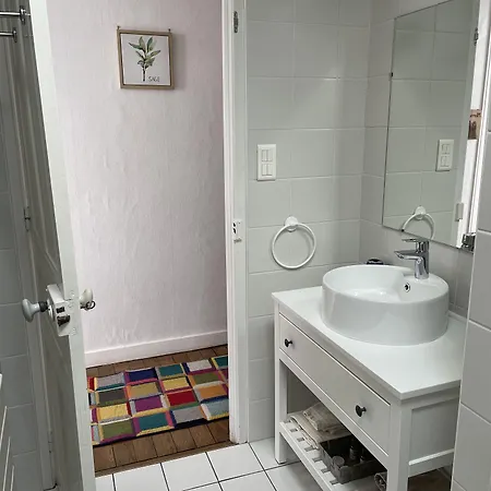 Les Hotes D'eloise 게스트하우스 랑