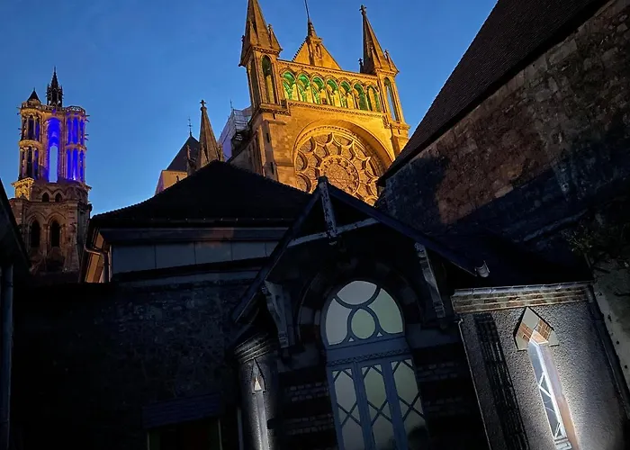 Les Hotes D'eloise Guest house