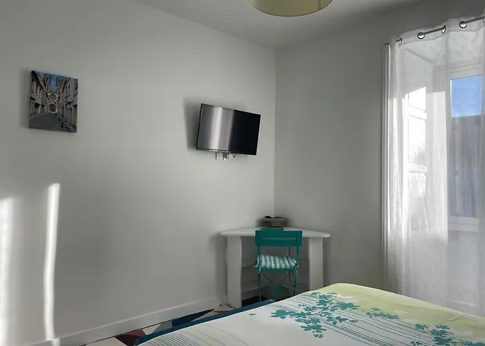 Guest house Les Hotes D'eloise 3*