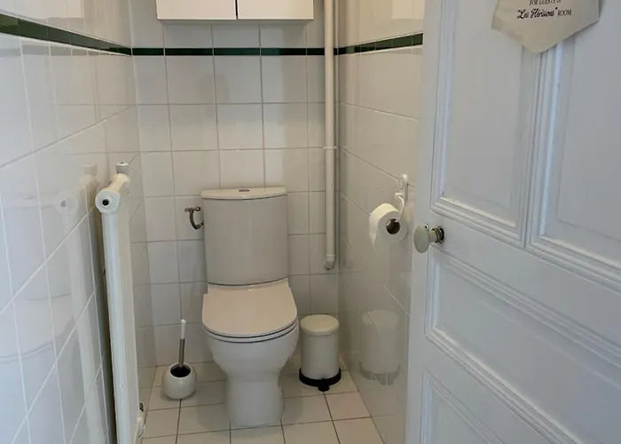 Les Hotes D'eloise 3*