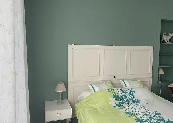 Les Hotes D'eloise Guest house